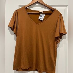 Brown tshirt